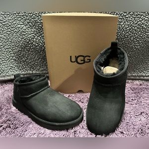 UGG ultra mini